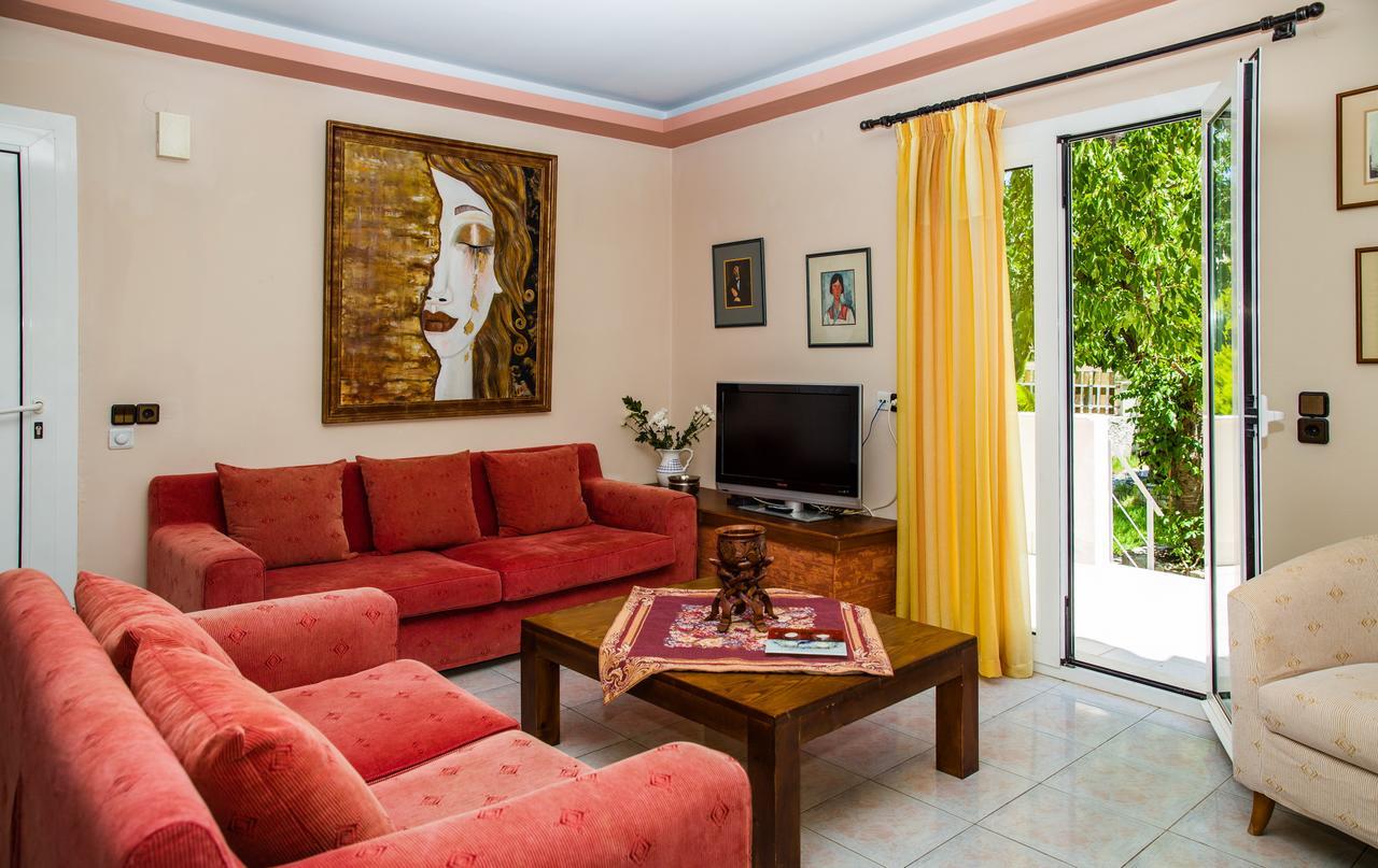 Eleana Vila Angouseliana Exterior foto